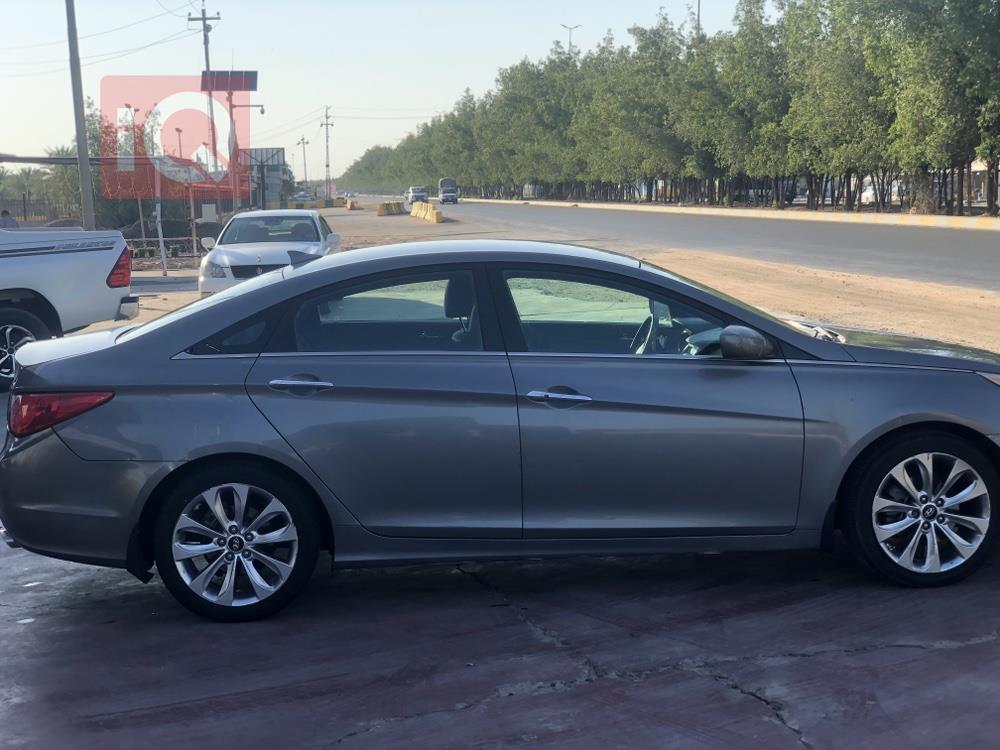 هیوندای سۆناتا